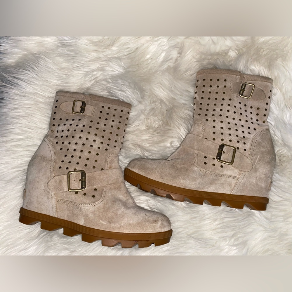 GUC Sorel Joan of Arctic Wedge II Studded Boots - US Size 8 - Picture 12 of 15
